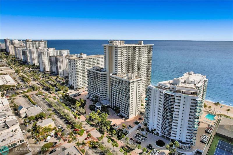  Condo & Townhome Photos