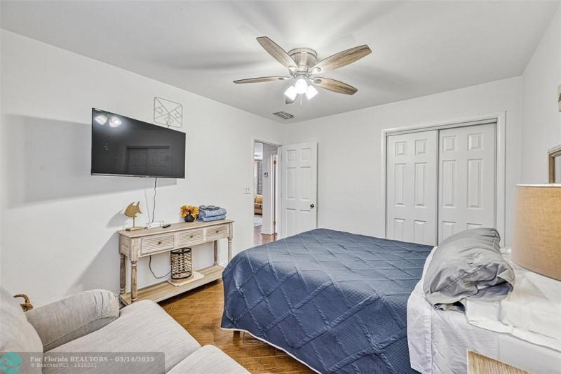 Duplex, Triplex and Fourplex Images