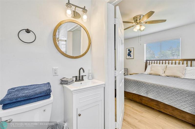 Duplex, Triplex and Fourplex Images