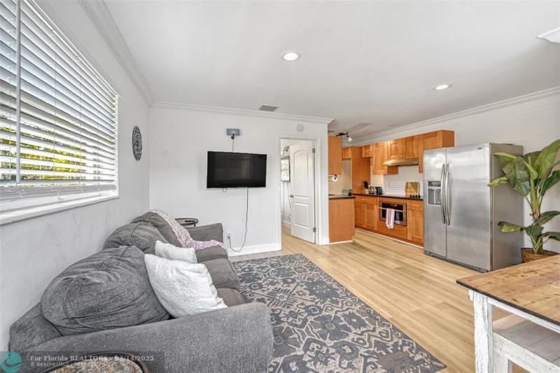 Duplex, Triplex and Fourplex Images