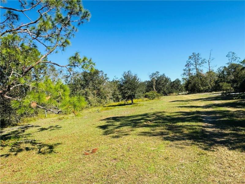 Commercial & Industrial Land Images 