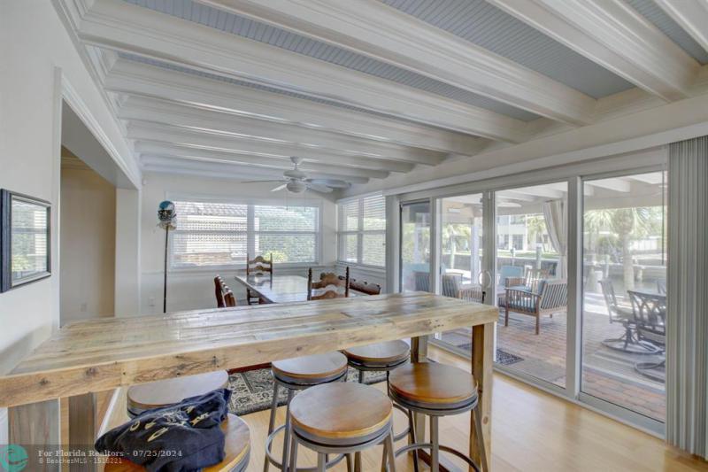  Single Family Homes Photo 14: 1920 Waters Edge  Lauderdale By The Sea,  FL 33062