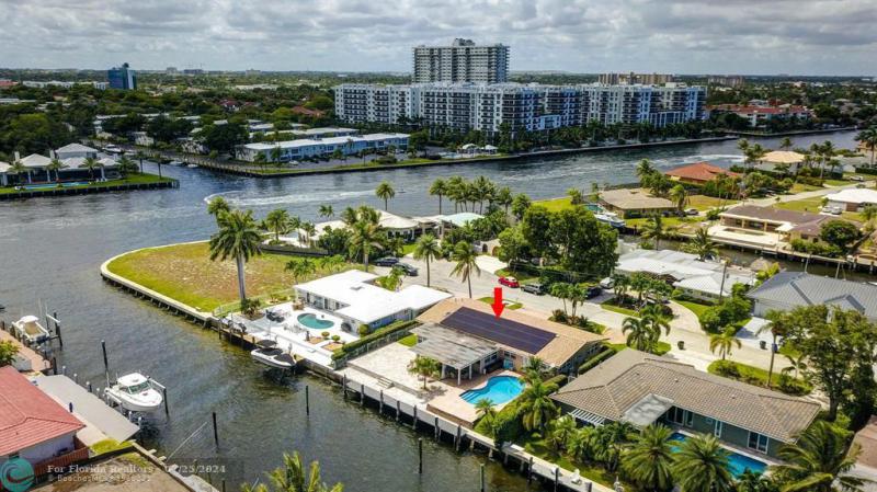  Single Family Homes Photo 41: 1920 Waters Edge  Lauderdale By The Sea,  FL 33062