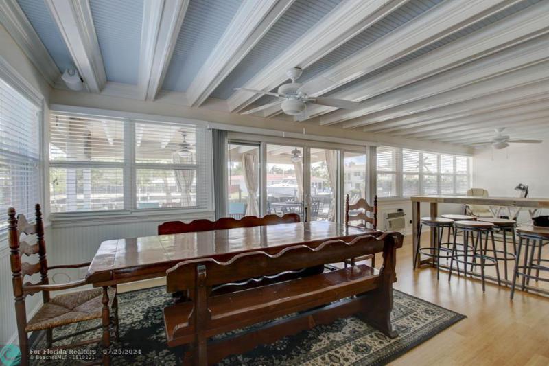  Single Family Homes Photo 7: 1920 Waters Edge  Lauderdale By The Sea,  FL 33062