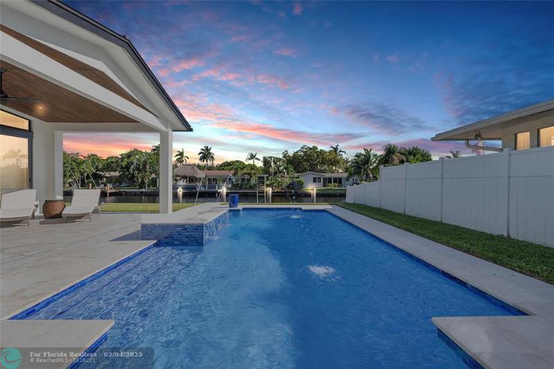  Single Family Homes Photo 2: 2157 Coral Gardens Dr  Wilton Manors,  FL 33306