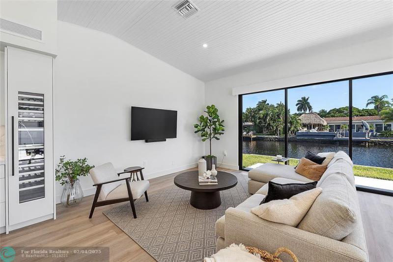  Single Family Homes Photo 41: 2157 Coral Gardens Dr  Wilton Manors,  FL 33306