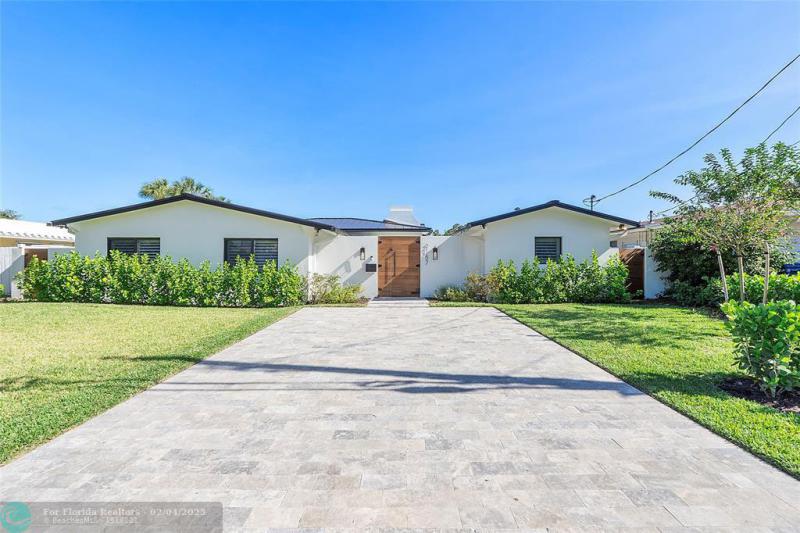  Single Family Homes Photo 51: 2157 Coral Gardens Dr  Wilton Manors,  FL 33306