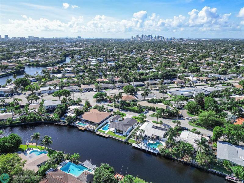  Single Family Homes Photo 57: 2157 Coral Gardens Dr  Wilton Manors,  FL 33306