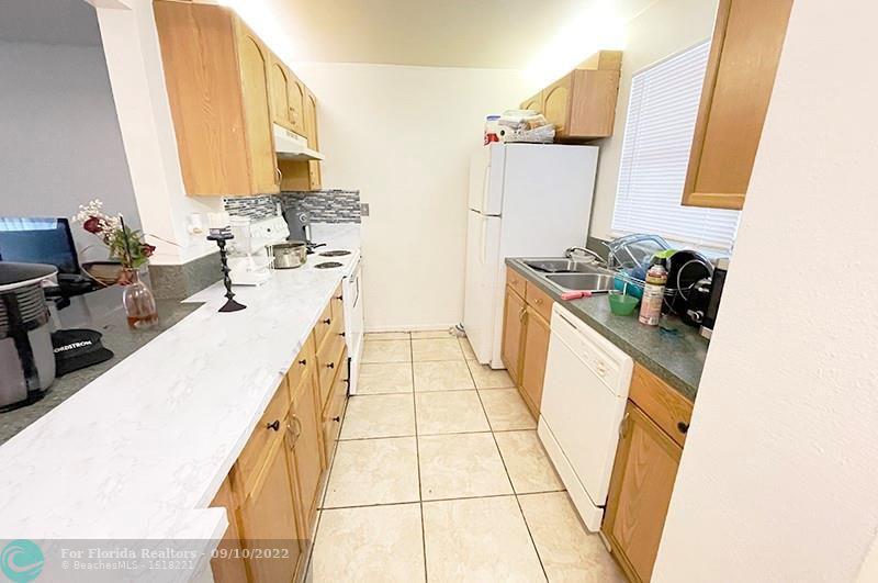  Condo & Townhome Photos