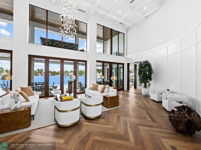  Single Family Homes Photo 10: 1812 SE 14th St  Fort Lauderdale,  FL 33316