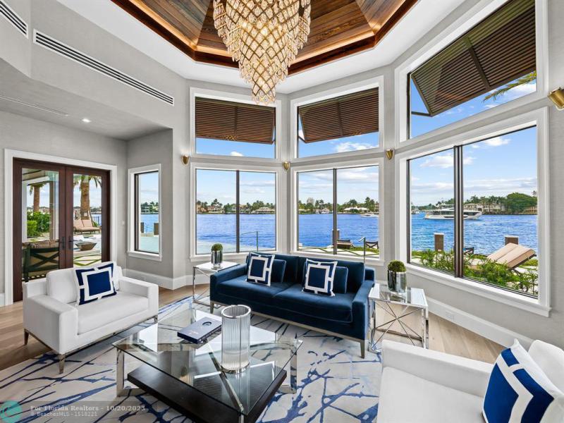  Single Family Homes Photo 23: 1812 SE 14th St  Fort Lauderdale,  FL 33316