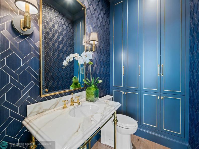  Single Family Homes Photo 25: 1812 SE 14th St  Fort Lauderdale,  FL 33316