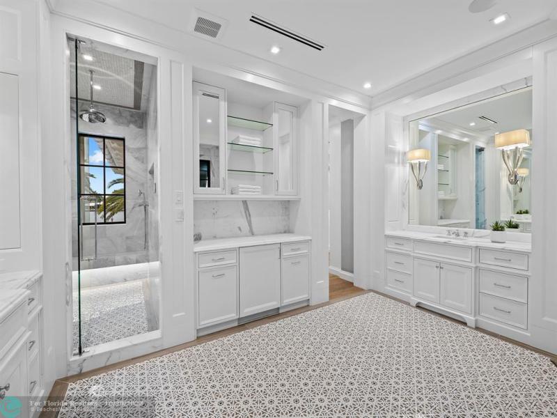  Single Family Homes Photo 39: 1812 SE 14th St  Fort Lauderdale,  FL 33316