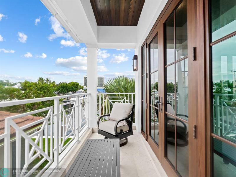  Single Family Homes Photo 54: 1812 SE 14th St  Fort Lauderdale,  FL 33316