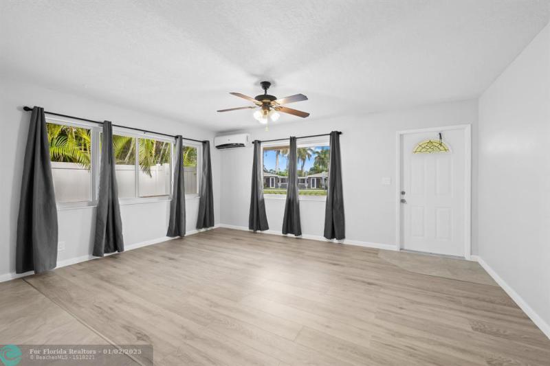 Duplex, Triplex and Fourplex Images