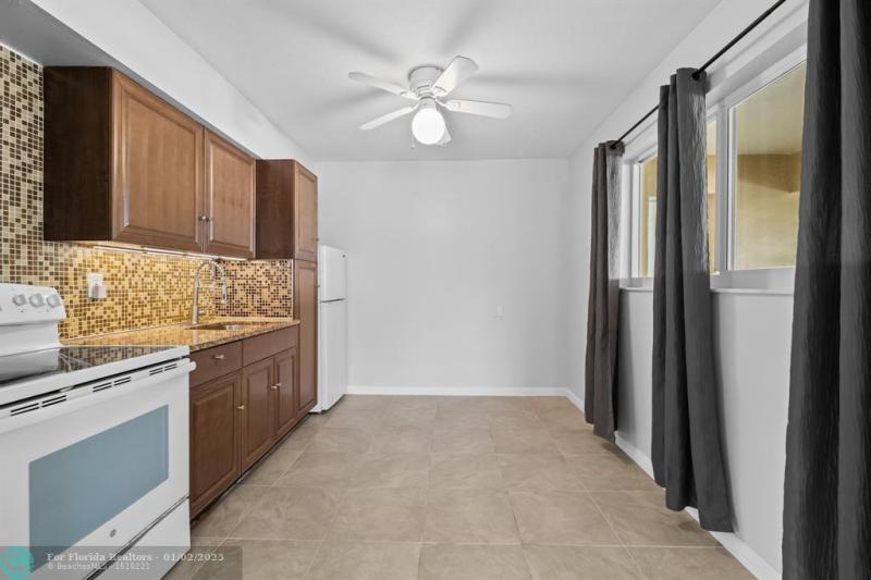 Duplex, Triplex and Fourplex Images