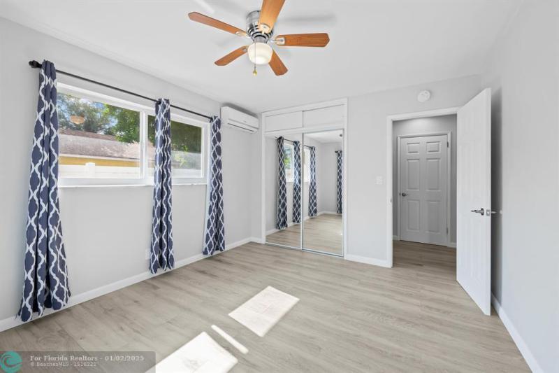 Duplex, Triplex and Fourplex Images