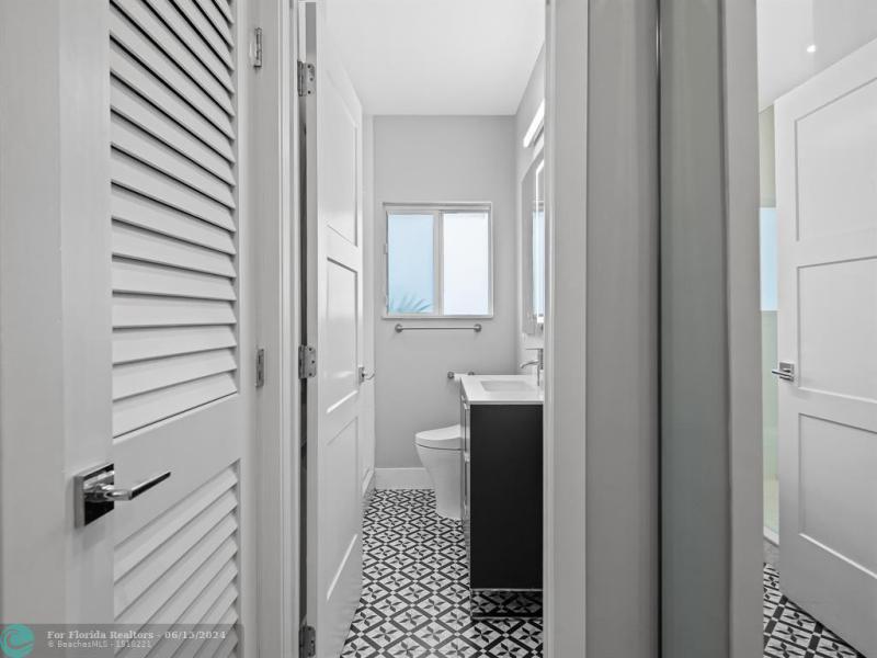 Duplex, Triplex and Fourplex Images