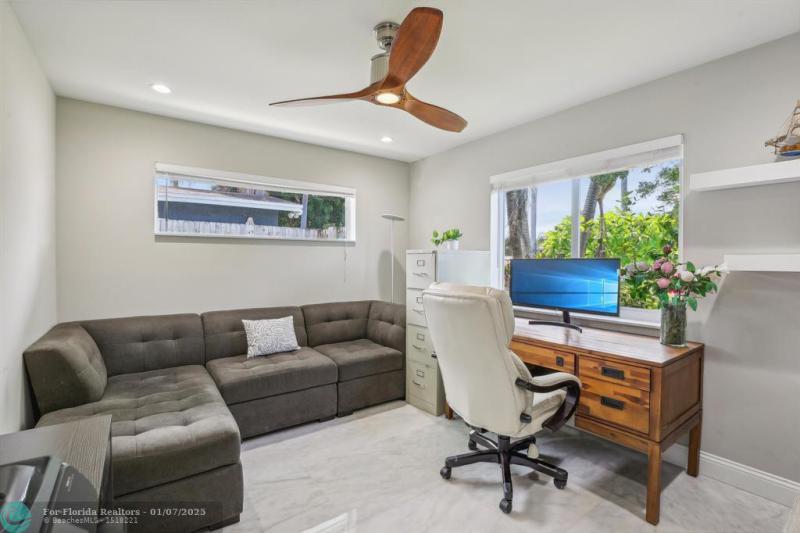  Single Family Homes Photo 25: 2000 NW 35th St  Oakland Park,  FL 33309