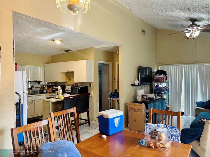 Duplex, Triplex and Fourplex Images