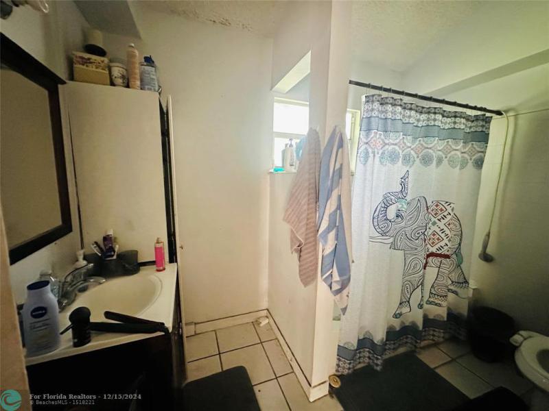 Duplex, Triplex and Fourplex Images