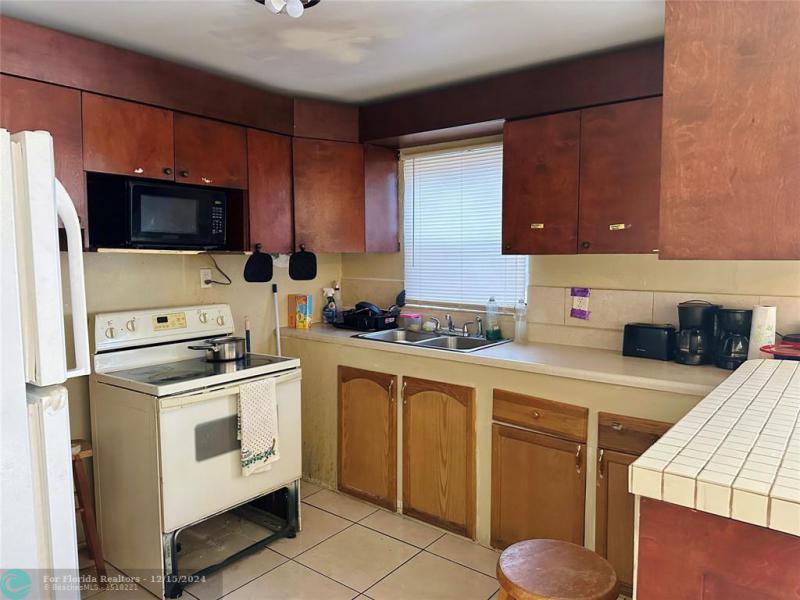 Duplex, Triplex and Fourplex Images