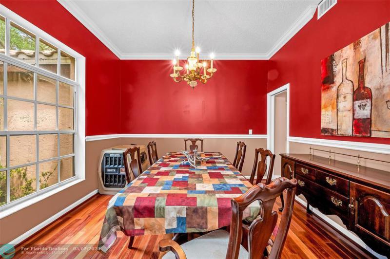  Single Family Homes Photo 11: 3950 NW 54th Ct  Coconut Creek,  FL 33073