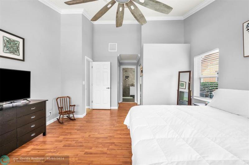  Single Family Homes Photo 15: 3950 NW 54th Ct  Coconut Creek,  FL 33073