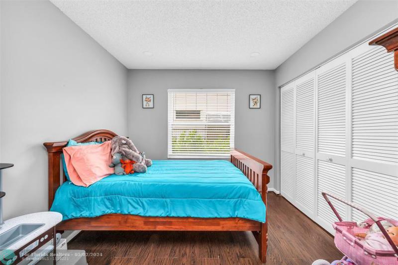 Single Family Homes Photo 24: 3950 NW 54th Ct  Coconut Creek,  FL 33073