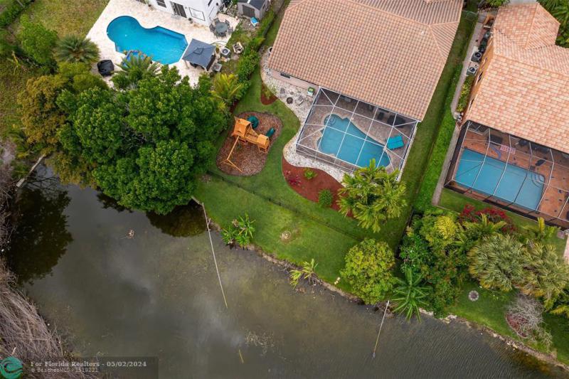  Single Family Homes Photo 36: 3950 NW 54th Ct  Coconut Creek,  FL 33073