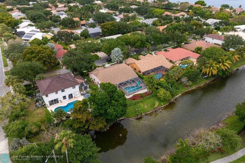  Single Family Homes Photo 39: 3950 NW 54th Ct  Coconut Creek,  FL 33073