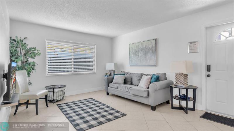 Duplex, Triplex and Fourplex Images