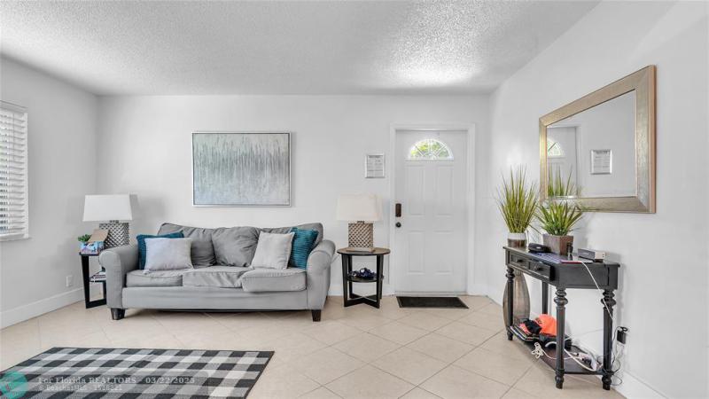 Duplex, Triplex and Fourplex Images