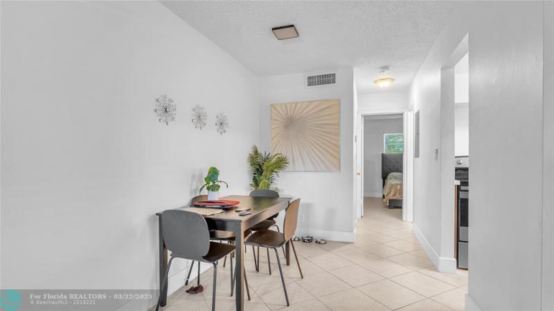 Duplex, Triplex and Fourplex Images