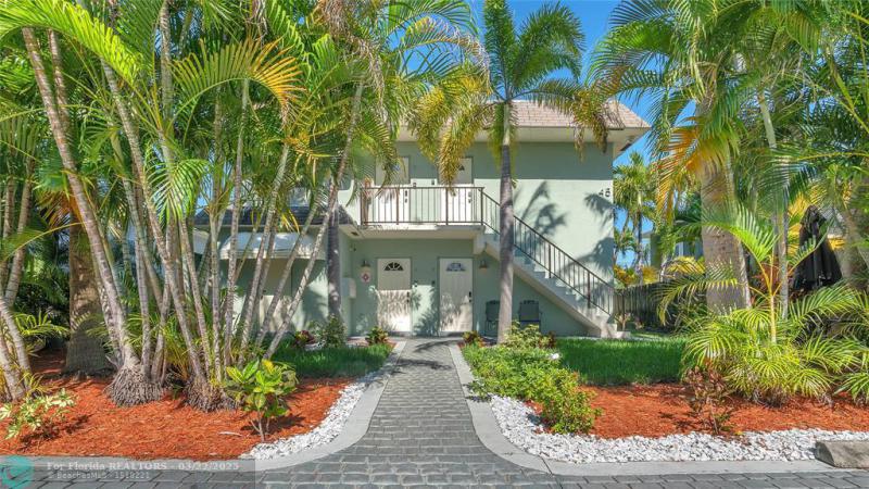 Duplex, Triplex and Fourplex Images