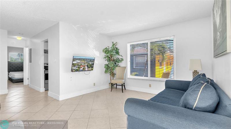 Duplex, Triplex and Fourplex Images