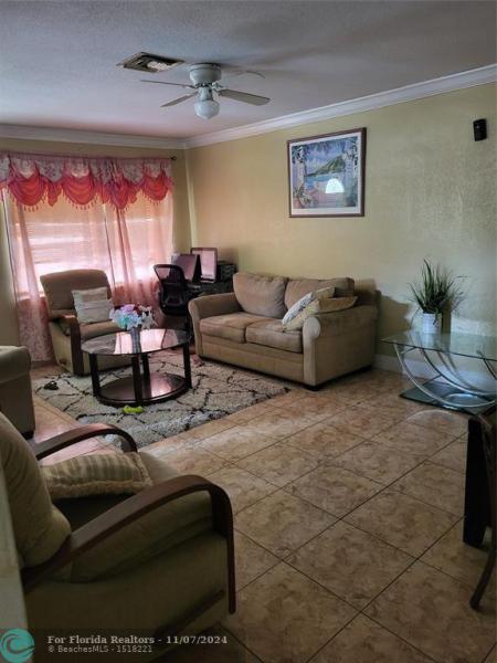 Duplex, Triplex and Fourplex Images