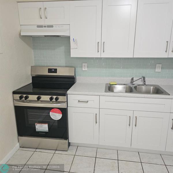 Duplex, Triplex and Fourplex Images