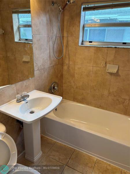 Duplex, Triplex and Fourplex Images