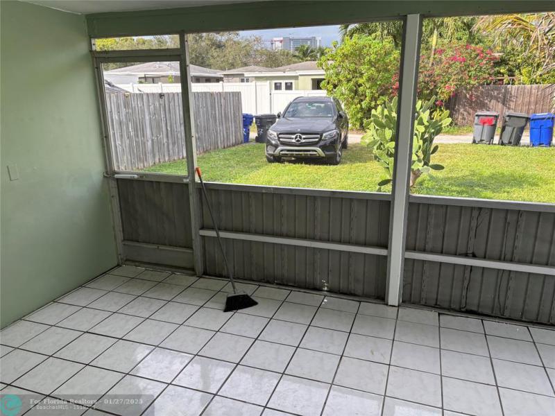 Duplex, Triplex and Fourplex Images