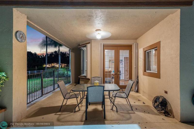  Single Family Homes Photo 41: 5811 NW 80th Ter  Parkland,  FL 33067