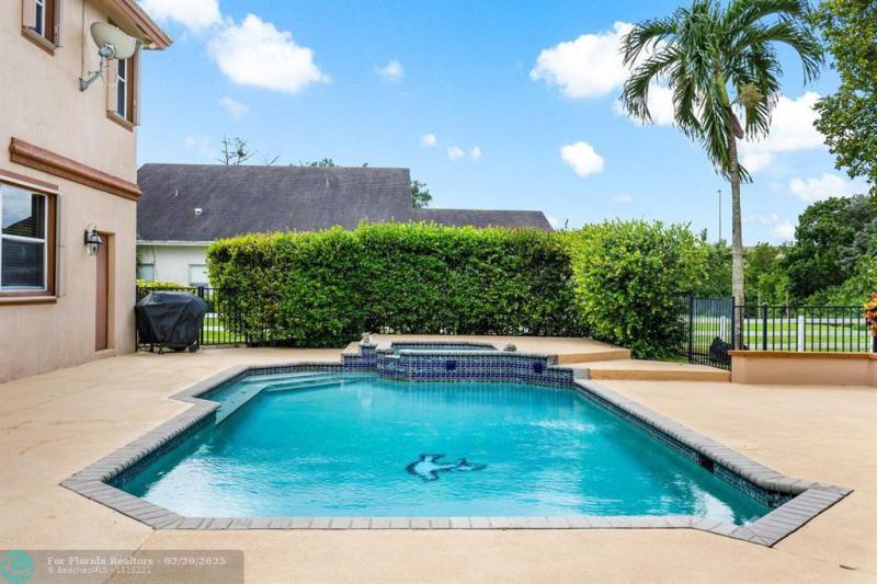  Single Family Homes Photo 45: 5811 NW 80th Ter  Parkland,  FL 33067