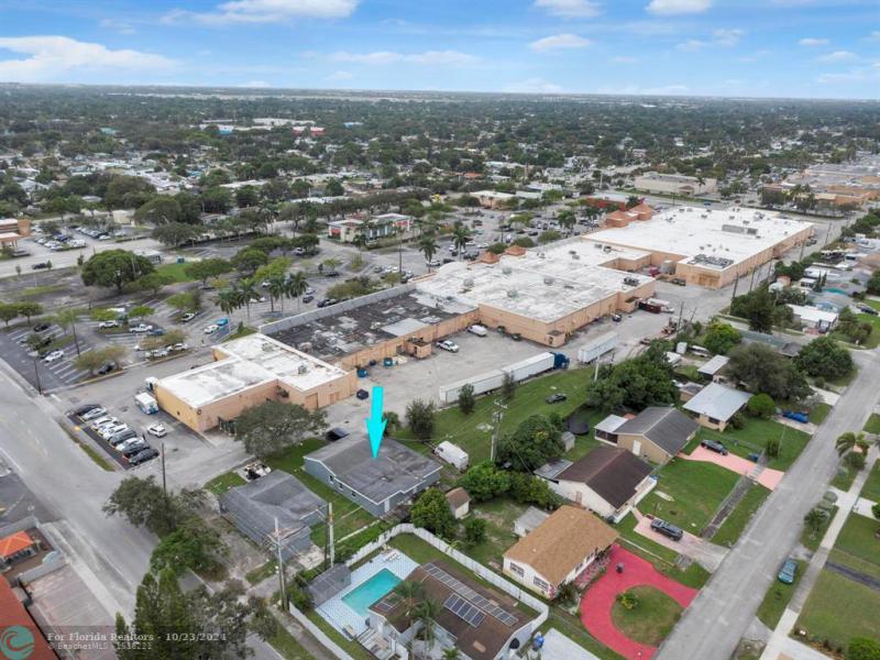  Commercial & Industrial Land Images 
