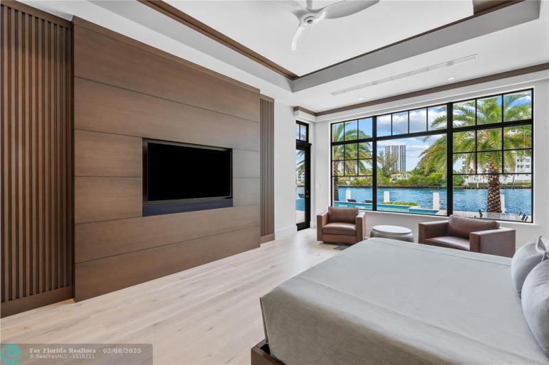  Single Family Homes Photo 25: 520 Intracoastal Drive  Fort Lauderdale,  FL 33304