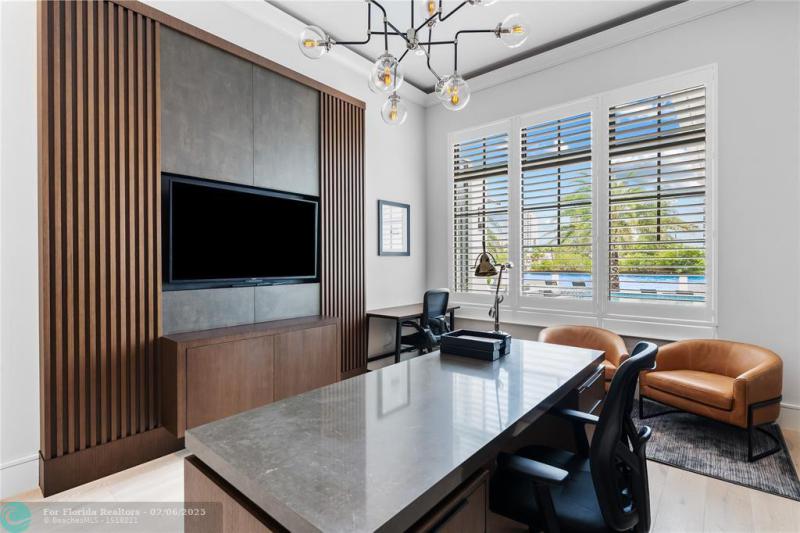  Single Family Homes Photo 39: 520 Intracoastal Drive  Fort Lauderdale,  FL 33304