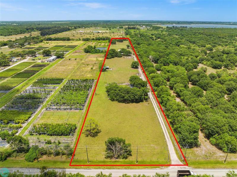  Commercial & Industrial Land Images 