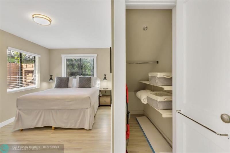 Duplex, Triplex and Fourplex Images