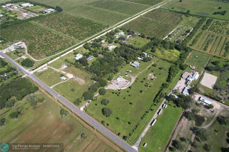  Commercial & Industrial Land Images 