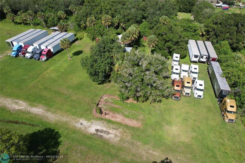  Commercial & Industrial Land Images 