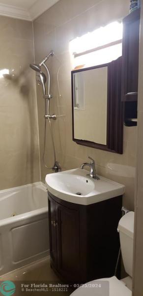  Commercial & Industrial Land Images 